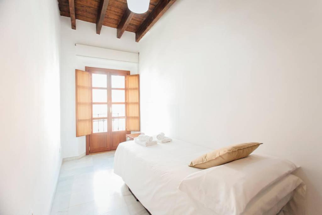 Precioso Apartamento En El Casco Antiguo De Triana Seville Exterior photo