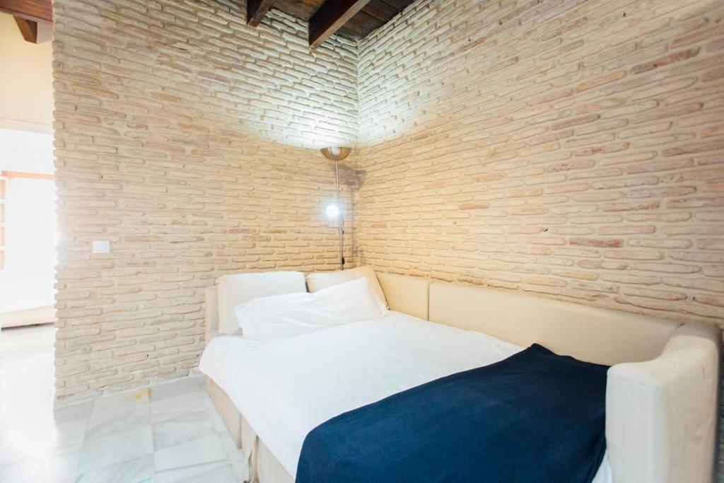 Precioso Apartamento En El Casco Antiguo De Triana Seville Exterior photo